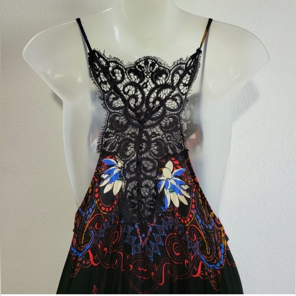 Intimately Free People Who’s Sorry Now Floral lace slip dress in black - Picture 10 of 16